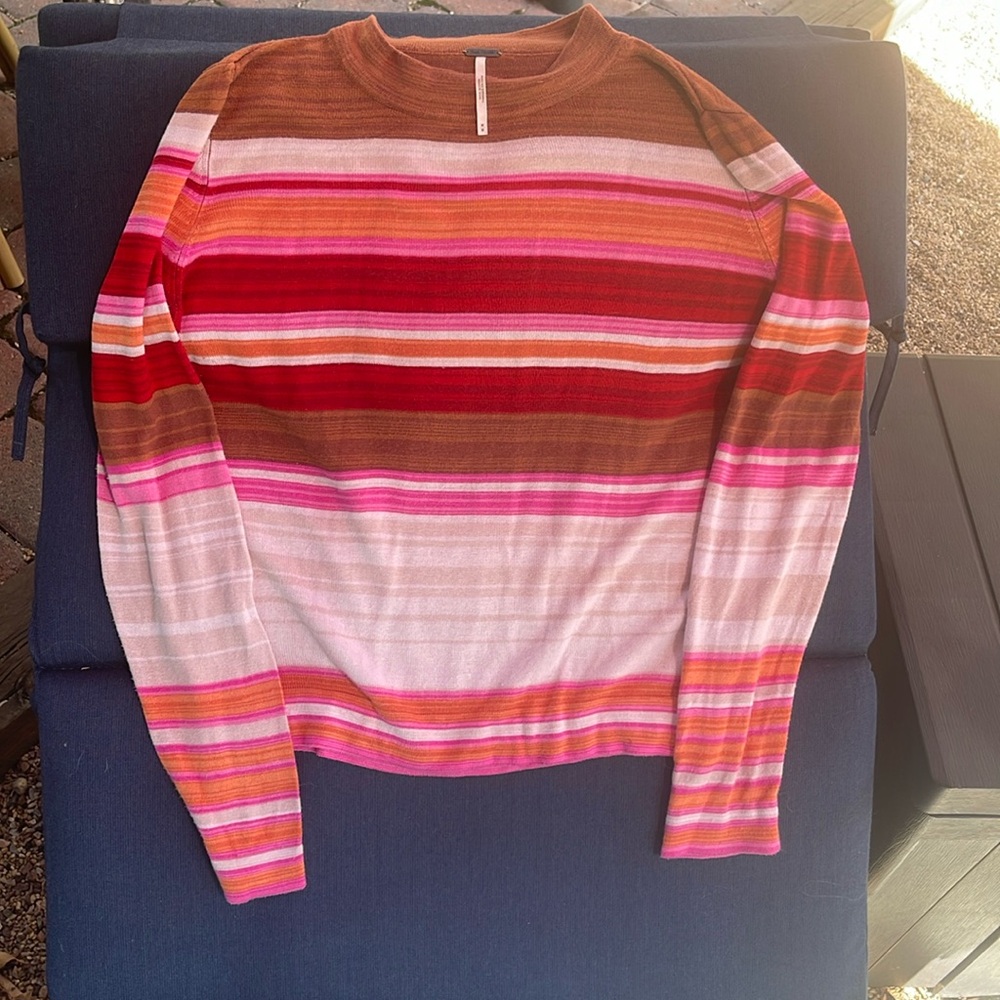 Free people sweater